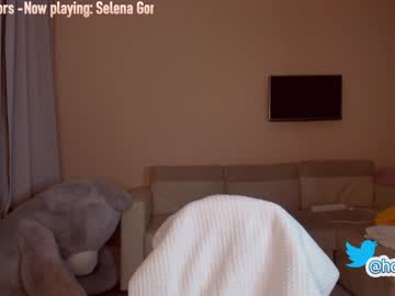 webcam girl hollyextra today image #1784294