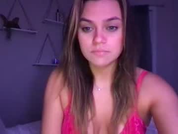 webcam girl shellylynn98 today image #2797620