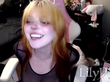 webcam girl lilypixel today image #2819036