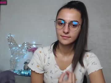 webcam girl sweetbrunettt today image #2590412
