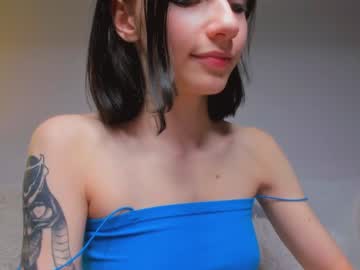 webcam girl gabbi_i today image #2242641