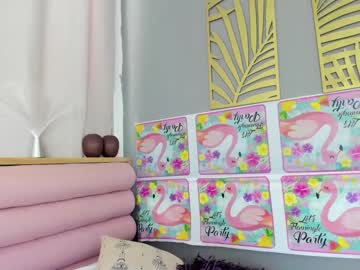 webcam girl roberta_lipa today image #2623696