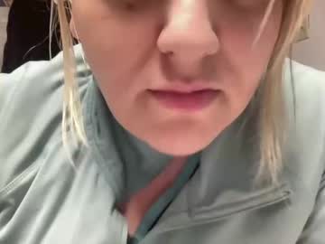 webcam girl realnurse90 today image #4022882