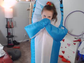 webcam girl skyewatson today image #2803192