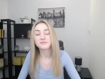 webcam girl little_e_mily today image #1252226
