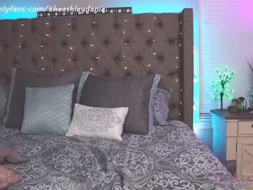webcam girl theashleydaniels today image #974397