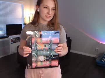 webcam girl skyewatson today image #3255891