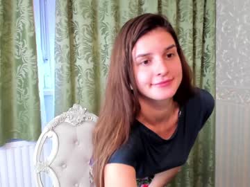 webcam girl elaanna today image #358701