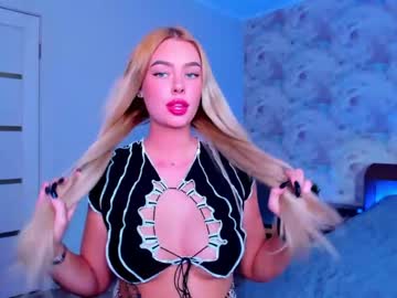 webcam girl 8a8y_nura today image #3400755