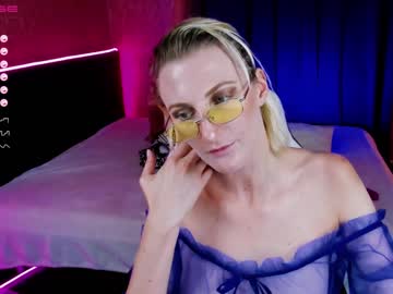 webcam girl eva__blonde today image #2234812