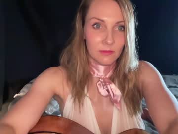 webcam girl kaileeshy today image #3200531
