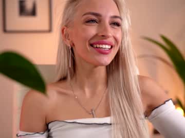 webcam girl peach_me today image #248134