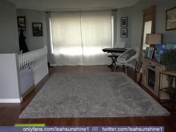 webcam girl leahsunshine today image #1238435