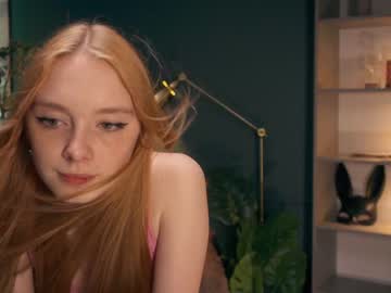 webcam girl lily_devi today image #2428103