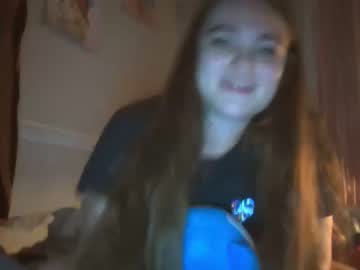 webcam girl xlynn_ today image #3964381
