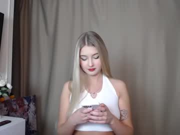 webcam girl cute18cute today image #3382171