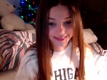 webcam girl christine_horny today image #745173