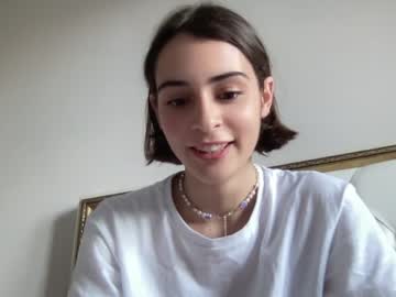 webcam girl crown_of_vice01 today image #2156532