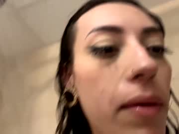 webcam couple newdiscovery today image #3949828