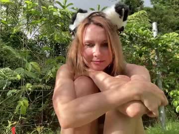 webcam girl kaileeshy today image #1972688