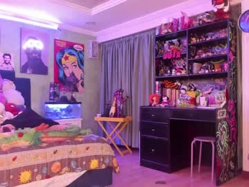 webcam girl kloelamaravilla18 today image #1570325