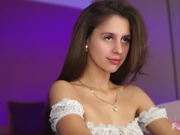 webcam girl plump_bums today image #393747