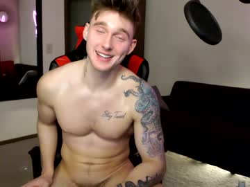 webcam couple thebrentsavage today image #3773275