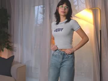 webcam girl guinevereatcher today image #4049927