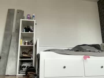webcam girl bubucream8 today image #3933680