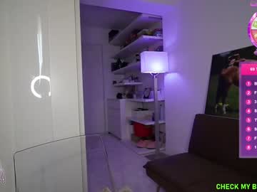 webcam girl laurabae_ today image #1364300