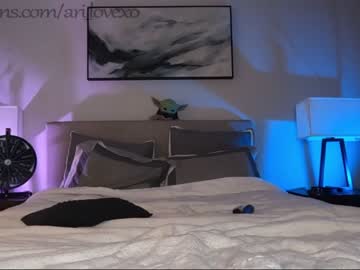 webcam couple ari_lovexo today image #3126899