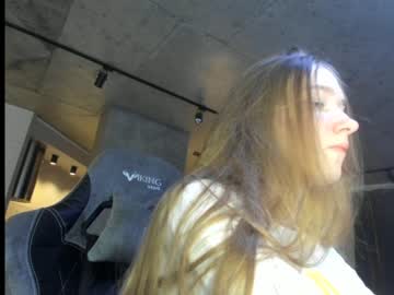 webcam girl mysat today image #2731488