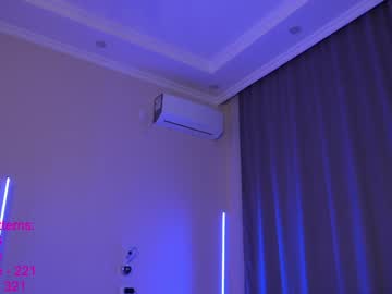 webcam girl lindamei today image #1260587