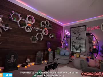 webcam girl heatherbby9 today image #2867306