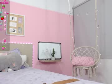 webcam girl little_effy18 today image #1914264