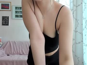 webcam girl mia_looker today image #1731819