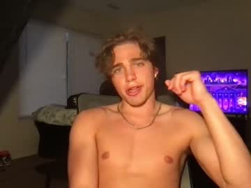 webcam couple prettiboiflacko today image #1849968