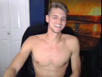 webcam man nhandgrenades today image #90958