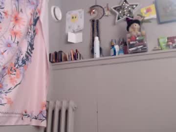 webcam girl nawtymimi today image #828539