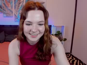 webcam girl elizabeth_stoons today image #2120681