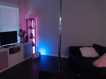 webcam girl skyewatson today image #204437
