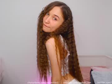 webcam girl ambertan1 today image #1369115