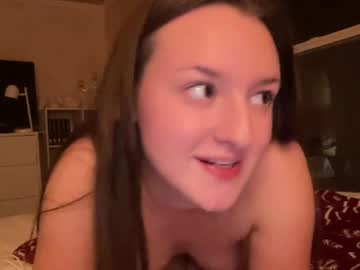 webcam girl theyalllikecarmen today image #4052547