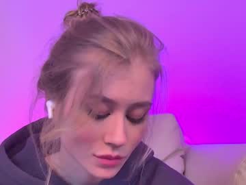 webcam girl shycinderella today image #403193