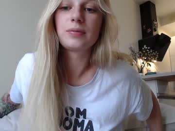 webcam girl magic_couple13 today image #2103975