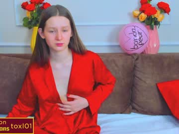webcam girl toxl today image #1174097