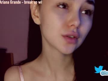 webcam girl hollyextra today image #2142356