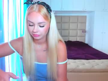 webcam girl 8a8y_nura today image #2630561