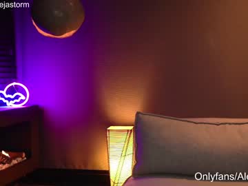 webcam girl alejastorm today image #3916555