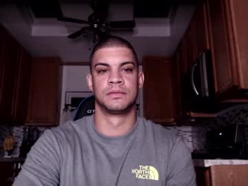 webcam man new_york_guy518 today image #370584